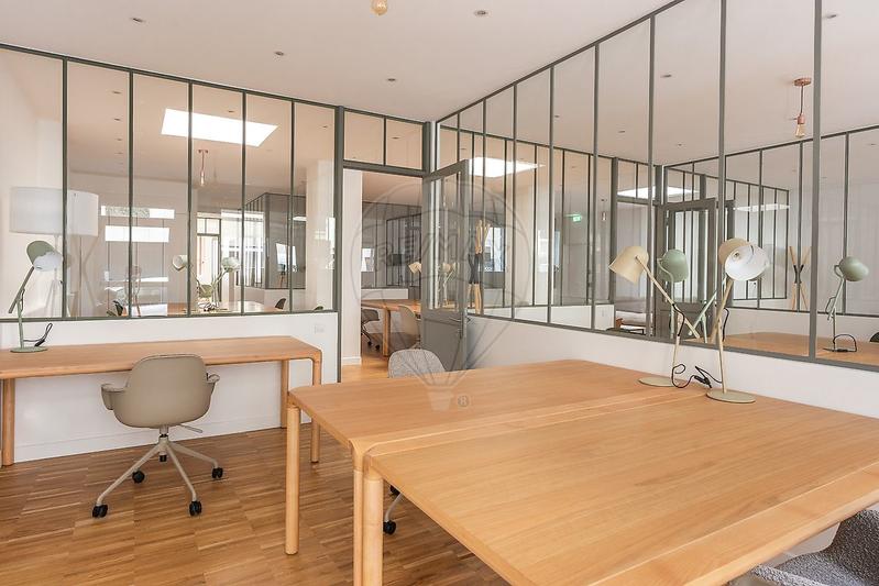 Local commercial - 152 m² - 6 pièces