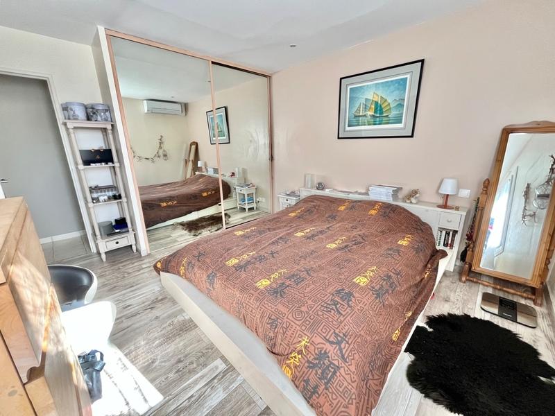 Maison - 104 m² - 5 pièces