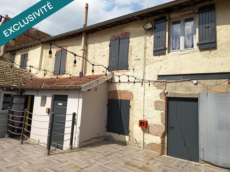 Maison - 301 m² - 12 pièces