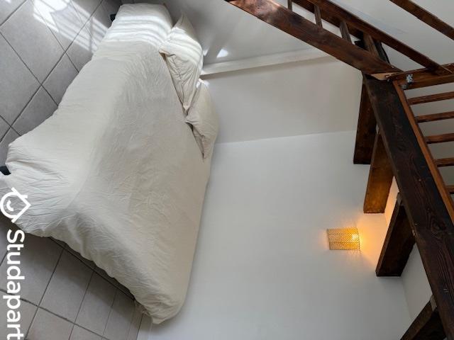 Appartement - 70 m² - 2 pièces