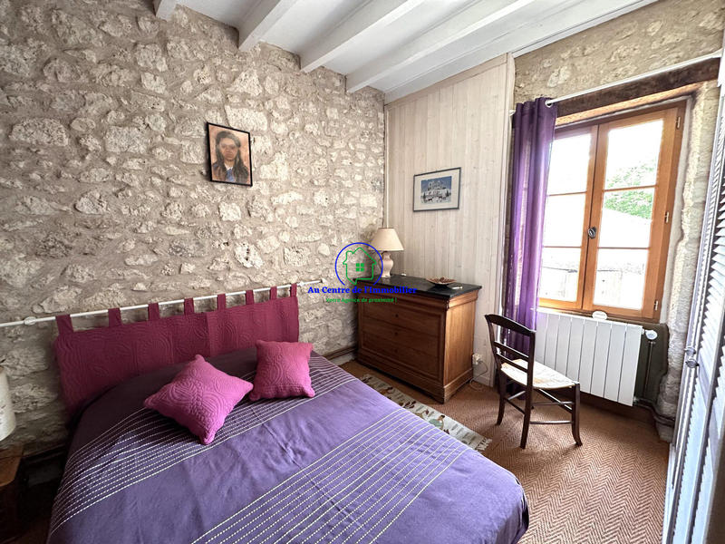 Maison - 228 m² - 8 pièces