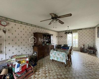 Maison traditionnelle - 88 m² - 5 pièces