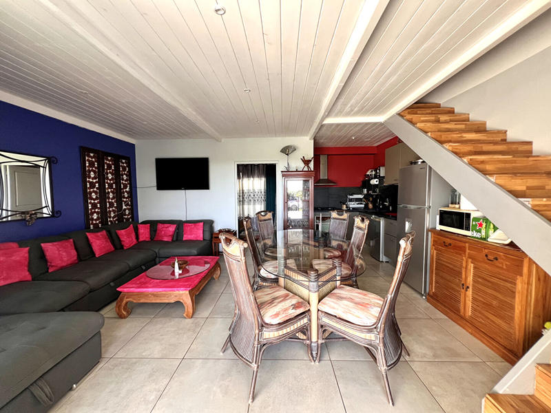 Maison - 96 m² - 4 pièces