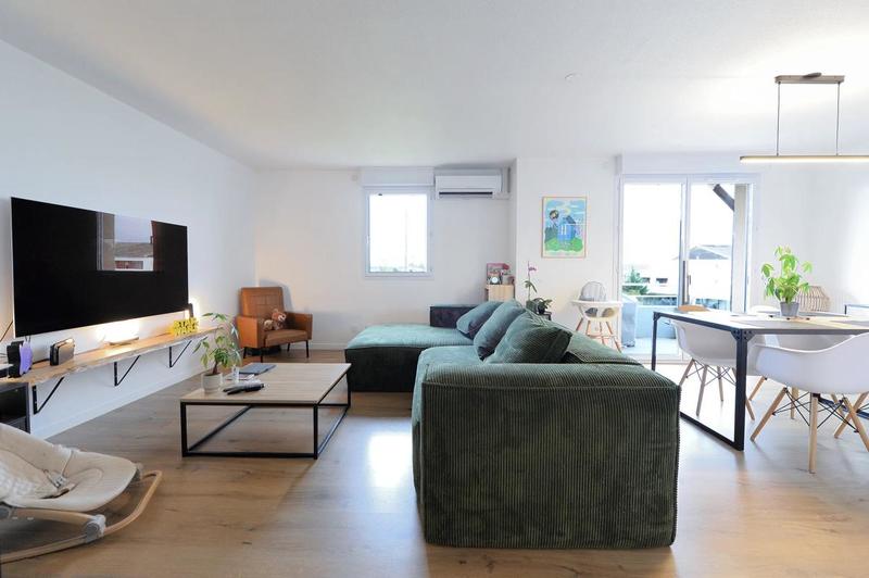 Appartement - 83 m² - 4 pièces