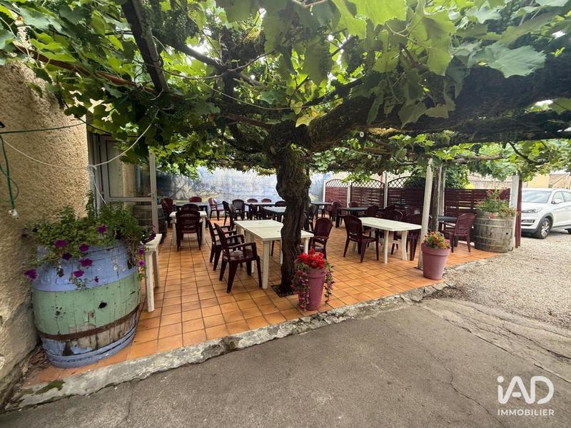 Local commercial - 205 m²