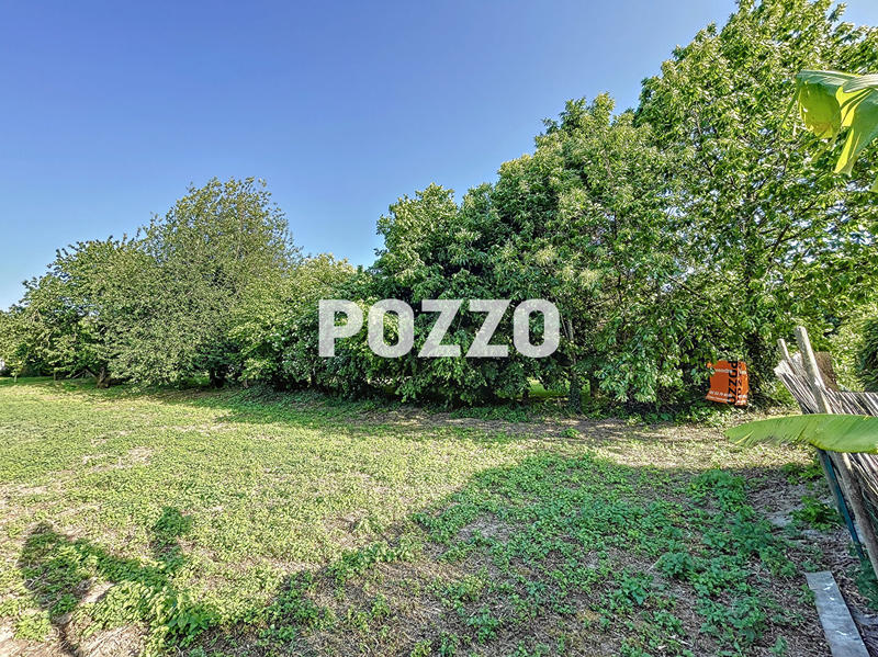 Terrain - 600 m²