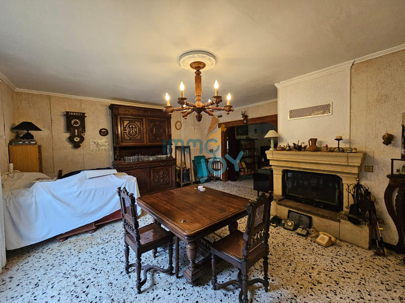 Maison - 93 m² - 4 pièces