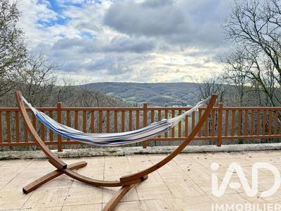 Maison - 83 m² - 5 pièces