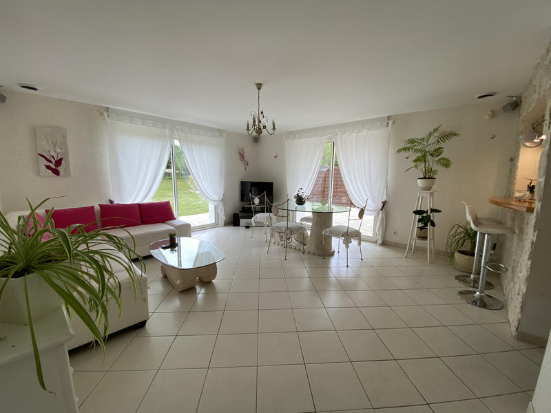 Propriété - 127 m² - 7 pièces