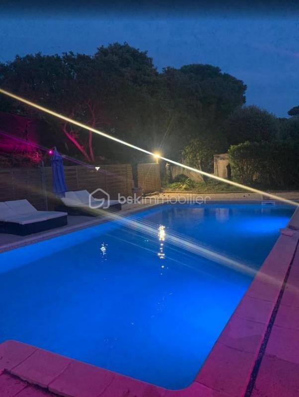 Villa - 160 m² - 5 pièces