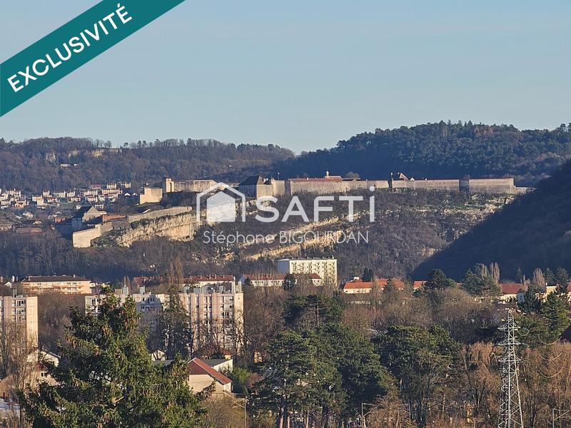 Appartement - 108 m² - 5 pièces