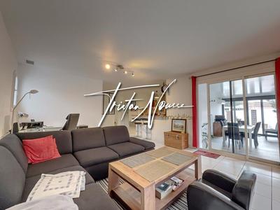 Maison - 135 m² - 6 pièces