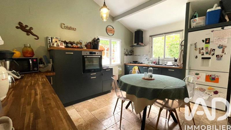 Maison - 150 m² - 7 pièces