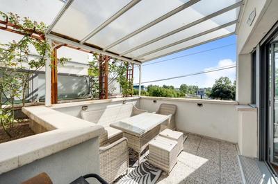 Appartement - 86 m² - 3 pièces