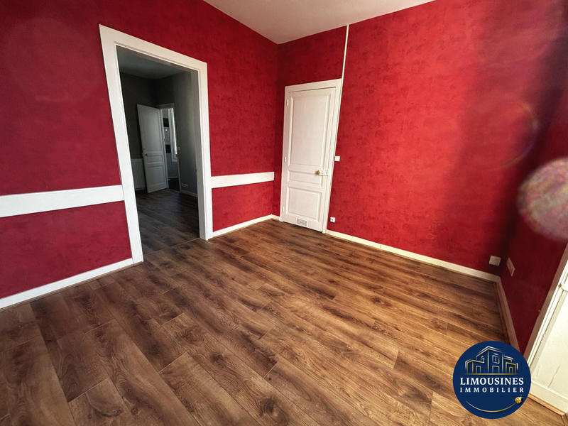 Maison - 153 m² - 8 pièces