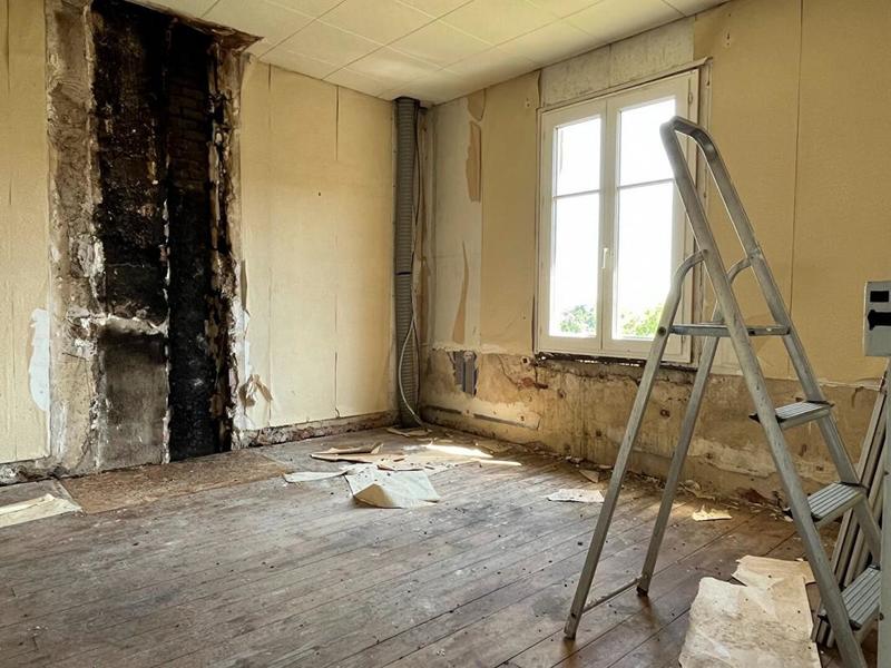 Maison - 80 m² - 6 pièces