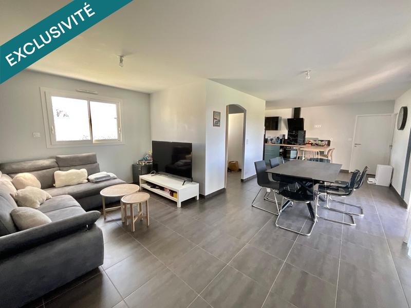 Maison - 90 m² - 5 pièces