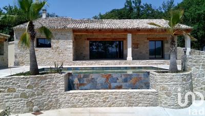 Maison - 151 m² - 6 pièces