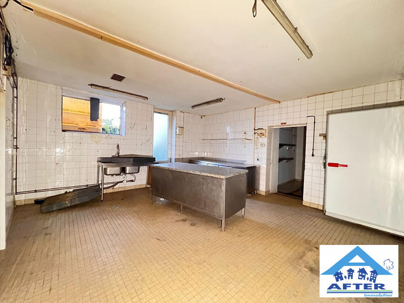 Local d'activités - 188 m²