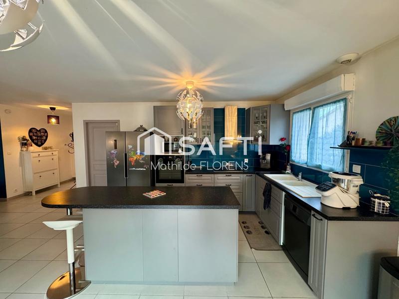 Maison - 140 m² - 5 pièces