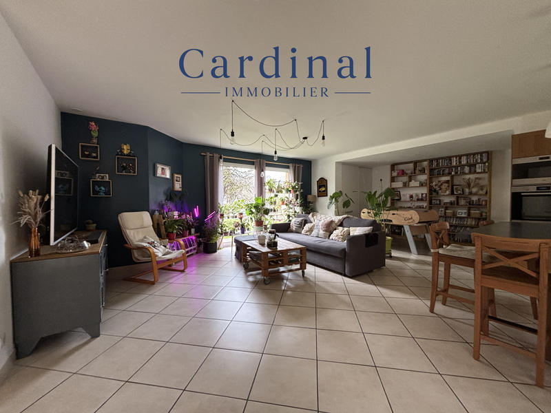 Maison - 170 m² - 8 pièces