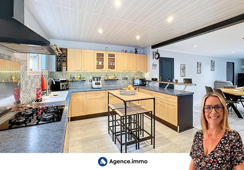 Maison - 147 m² - 7 pièces