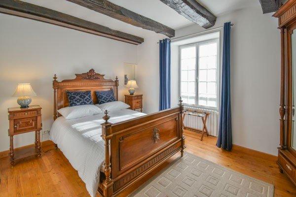 Maison de village - 256 m² - 11 pièces