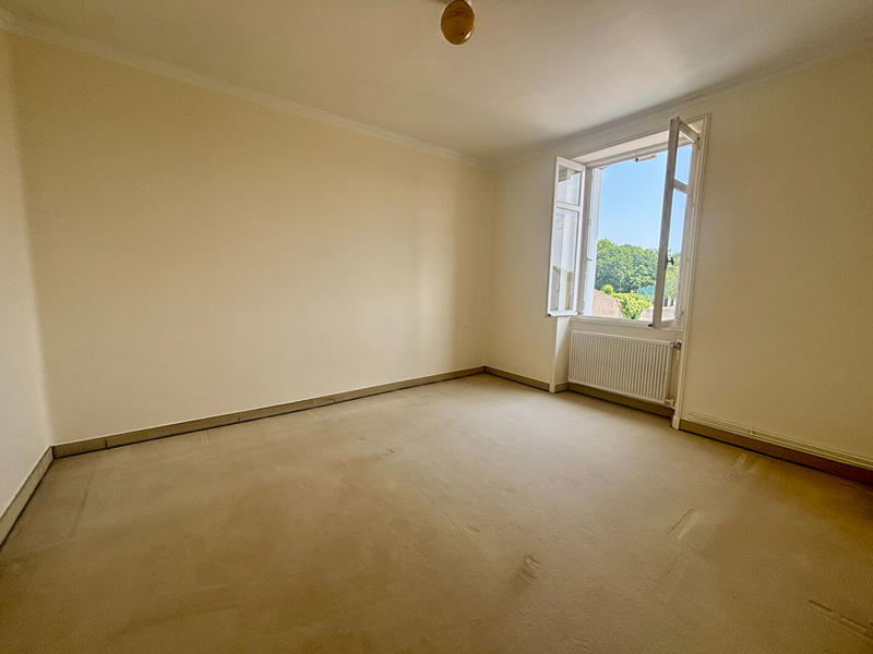 Maison - 104 m² - 4 pièces