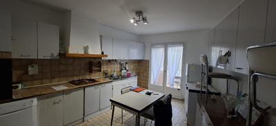 Maison - 101 m² - 5 pièces