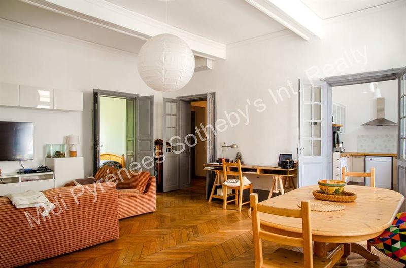 Appartement - 112 m² - 4 pièces