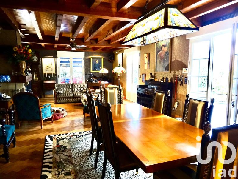 Maison - 160 m² - 6 pièces