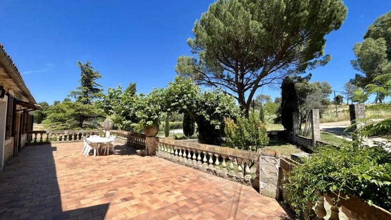 Propriété - 230 m² - 8 pièces