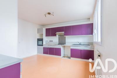 Maison - 110 m² - 6 pièces