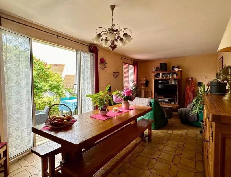 Maison - 123 m² - 8 pièces