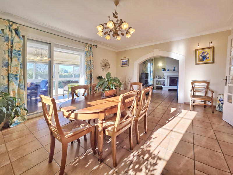 Villa - 141 m² - 6 pièces