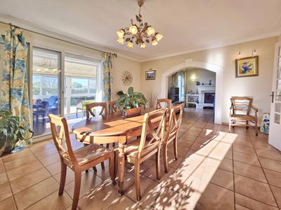 Villa - 141 m² - 6 pièces