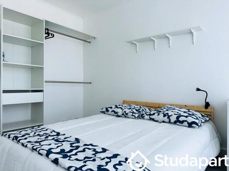 Chambre - 10 m² - 1 pièce