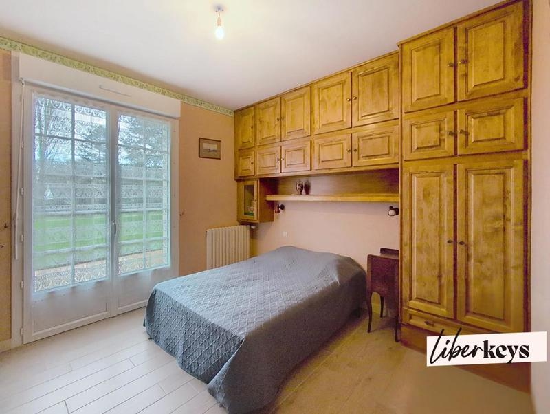 Maison ancienne - 195 m² - 8 pièces