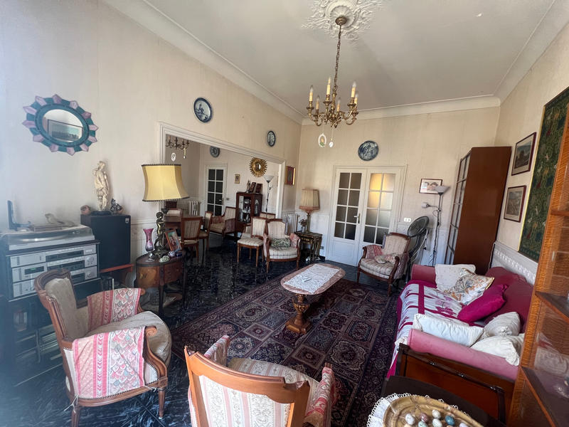 Appartement - 105 m² - 5 pièces