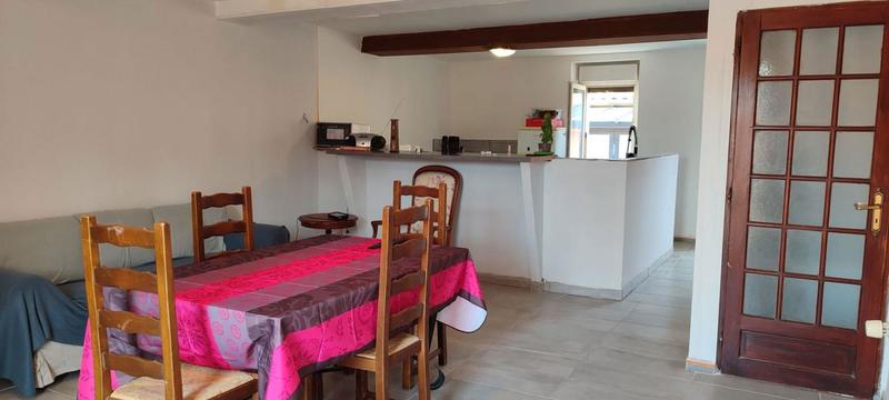 Maison - 260 m² - 8 pièces