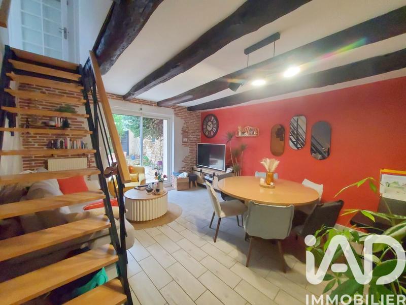 Maison - 98 m² - 4 pièces
