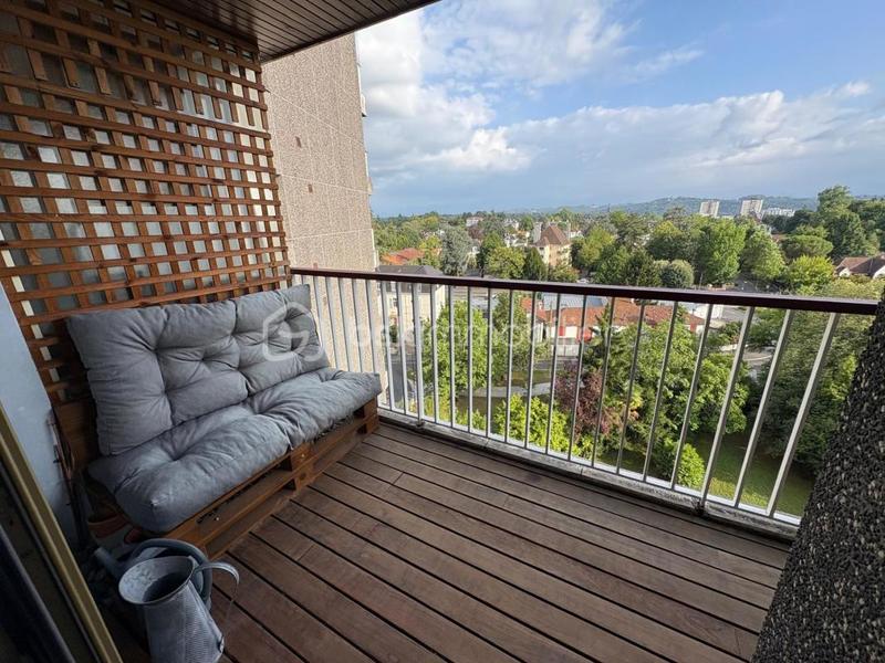 Appartement - 83 m² - 3 pièces