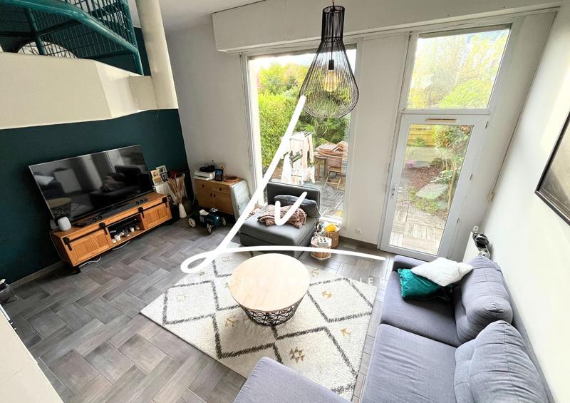 Maison - 103 m² - 6 pièces