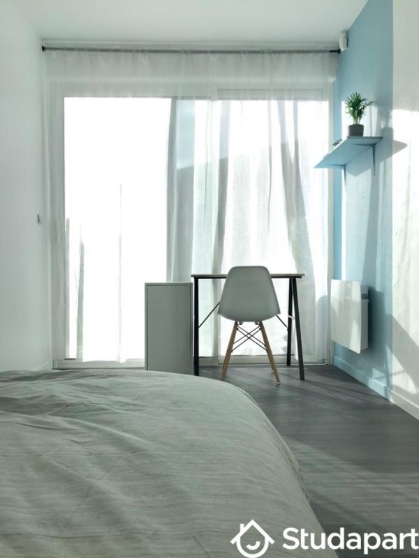 Chambre - 10 m² - 1 pièce