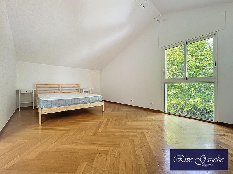 Maison - 177 m² - 6 pièces