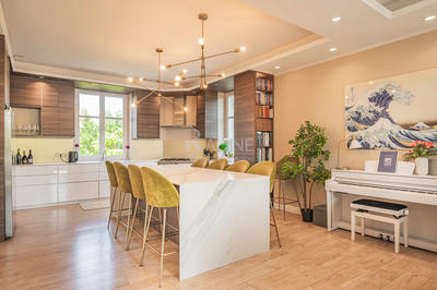 Appartement - 131 m² - 4 pièces