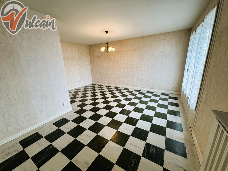 Maison - 83 m² - 4 pièces