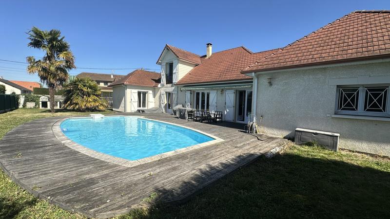 Maison - 157 m² - 4 pièces