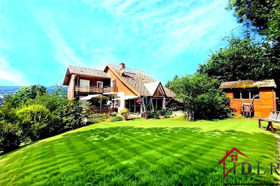 Maison - 200 m² - 7 pièces