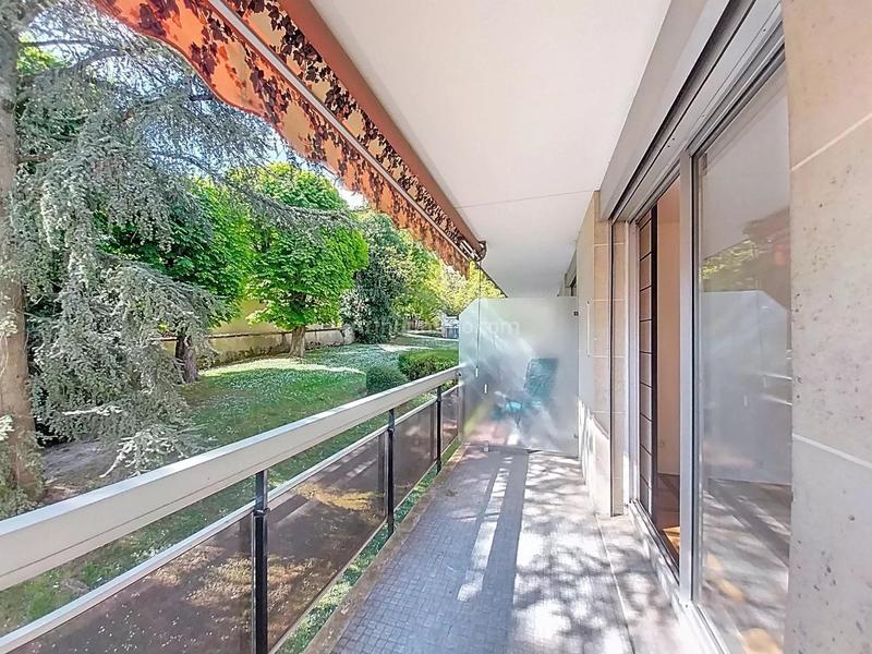 Appartement - 81 m² - 4 pièces